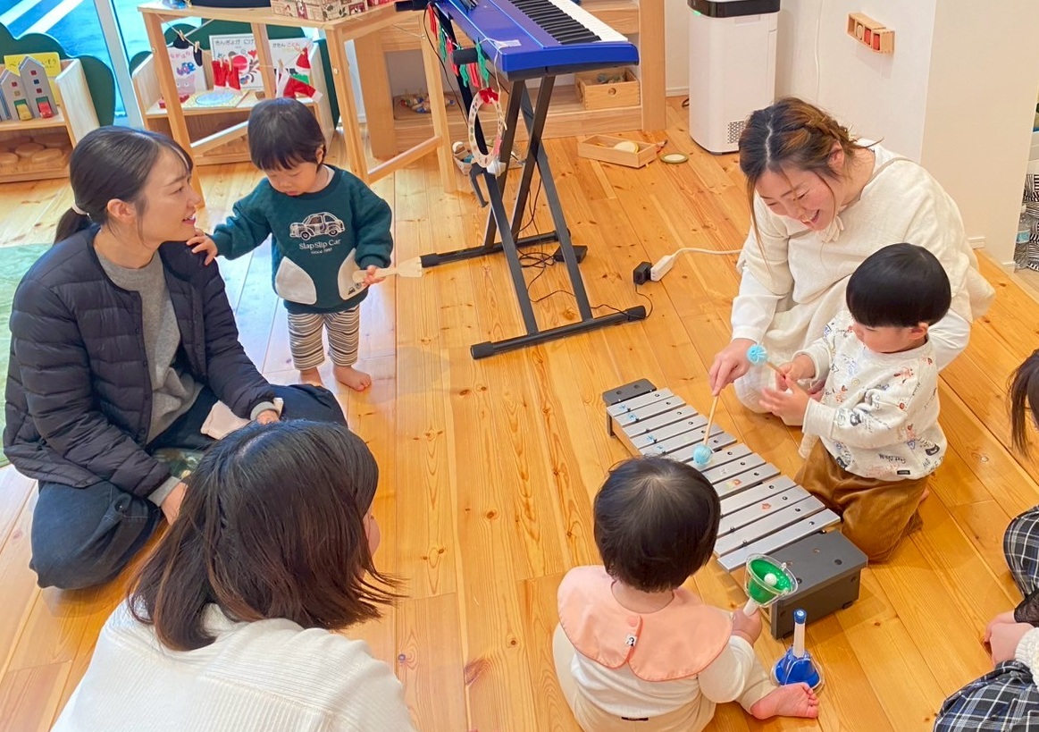 《1～3歳未満対象》音とリズムに親しむ♪ はじまりの音を親子で楽しもう！ ベビーからのふれあい音育リトミック🎵